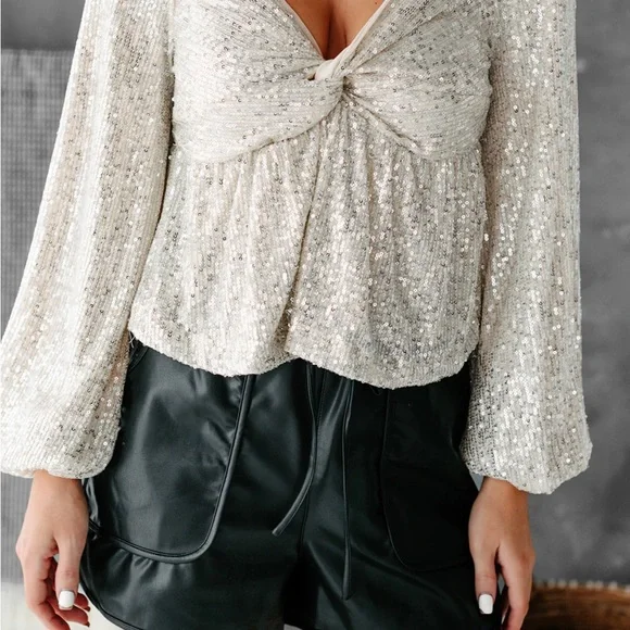 GLIMMER SPARKLE & SHINE SEQUIN BALLOON SLEEVE TWIST FRONT TOP Black S Christmas - Picture 6 of 13